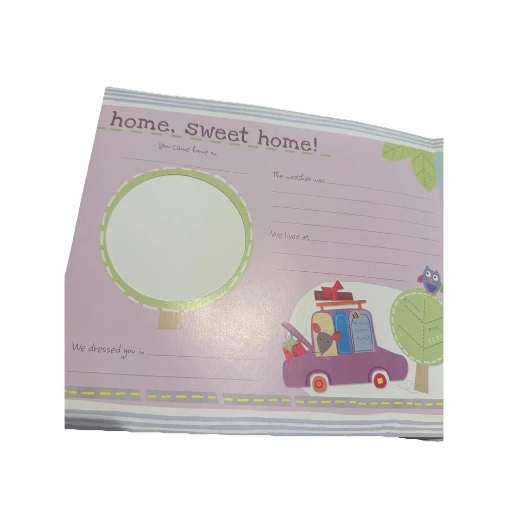 Baby's Book‎ of Firsts : A Keepsake of Baby's First Milestones, Hardcover